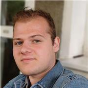 Insegno l'inglese, io ti può aiutare migliorare e parlare con fiducia